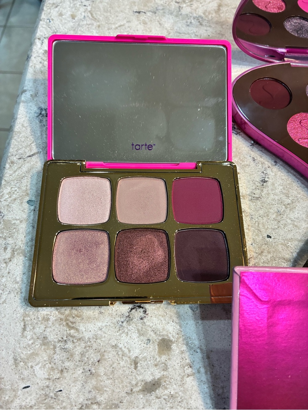 Pink & Rose Eyeshadow Palette Set - Tarte, Jaclyn & dose of colors - Picture 2 of 7